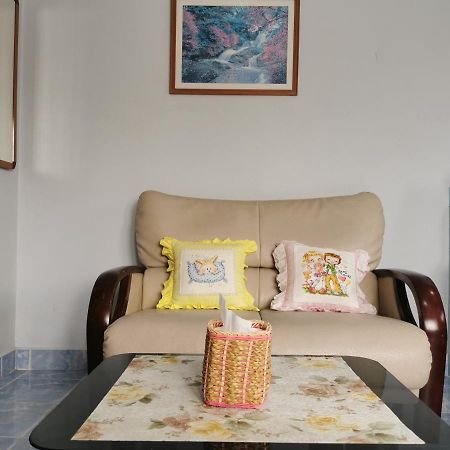 Samiya Guesthouse Bangsaen Екстериор снимка